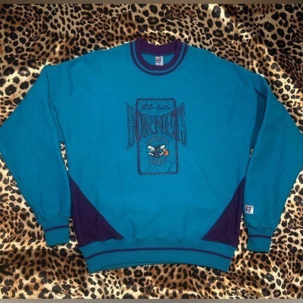 Vintage 90s Charlotte Hornets The Game Crewneck Sweatshirt